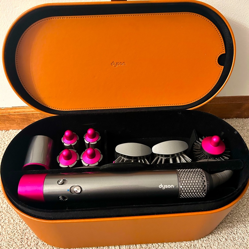 Dyson Airwrap Styler